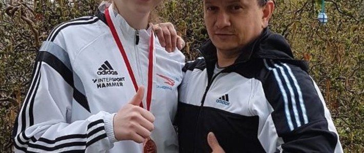 SPORTING Taekwondo Kämpferin Marlen Kohlberg ist thüringische Vizemeisterin