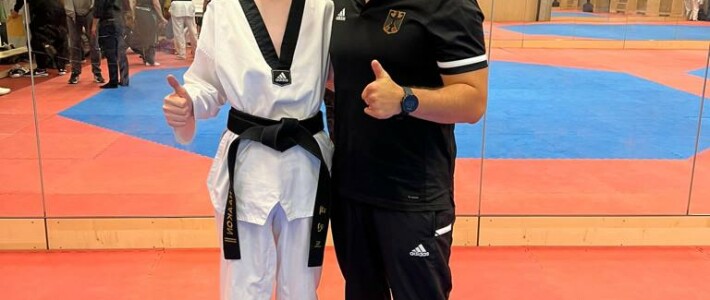 Para Sportler Haakon Ohlendorf am olympischen Taekwondo-Bundesstützpunkt in Düsseldorf