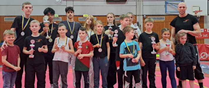 SPORTING Taekwondo räumt in Eschweiler weitere Team-Trophäe ab