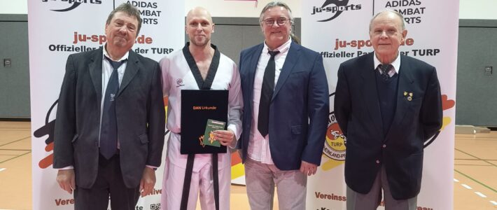 SPORTING-Gründer Eugen Kiefer besteht zum 5. Dan